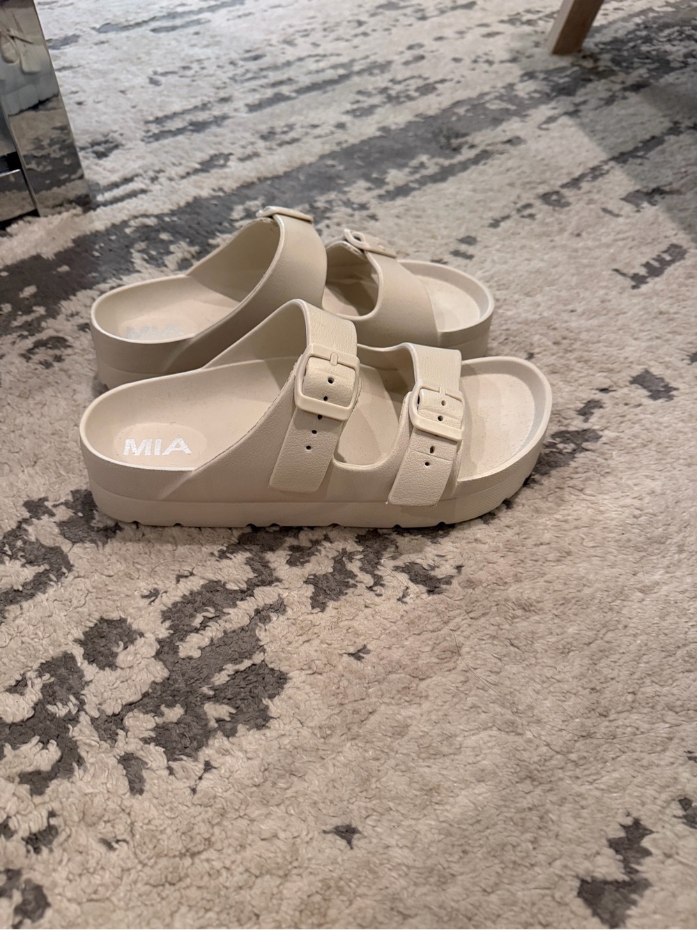 MIA Kids Beige Double-Buckle platform  Slide Sandals
